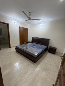 Bedroom Image of 1953 Sq.ft 3 BHK Builder Floor for rent in Defence Colony New Delhi for Rs. 125000