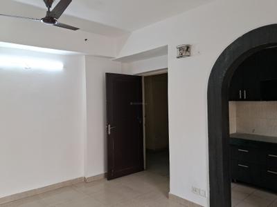 Living Room Image of 925 Sq.ft 2 BHK Apartment / Flat for sale in Paras Tierea, Sector 137 Noida for Rs. 7100000