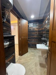 Image of 1600 Sq.ft 4 BHK Builder Floor for rent in Vasant Kunj, New Delhi for Rs. 55000