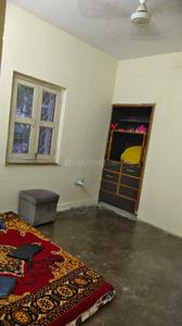 Bedroom Image of 650 Sq.ft 2 BHK Apartment / Flat for rent in Sector 56 Noida for Rs. 18000