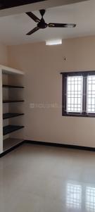 Bedroom Image of 600 Sq.ft 2 BHK Builder Floor for rent in Chinthamanipudur Coimbatore for Rs. 12500