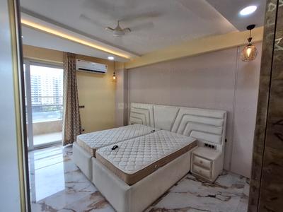 Bedroom Image of 2010 Sq.ft 4 BHK Apartment / Flat for sale in Tulip Violet, Sector 69 Gurgaon for Rs. 40000000