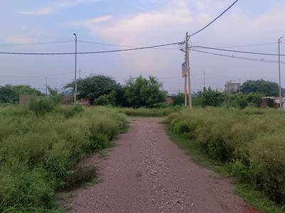 Image of 160 Sq.ft Residential Plot / Land for sale in Rohini Sector 28, New Delhi for Rs. 15500000