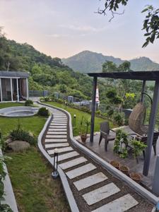 Balcony Image of 8100 Sq.ft 2 BHK Farm House for sale in Morni Panchkula for Rs. 42500000