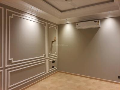 Bedroom Image of 2400 Sq.ft 4 BHK Builder Floor for sale in Sushant Lok Phase 1 Gurgaon for Rs. 55000000