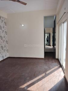 Bedroom Image of 1370 Sq.ft 2.5 BHK Apartment / Flat for rent in Civitech Sampriti, Sector 77 Noida for Rs. 33000