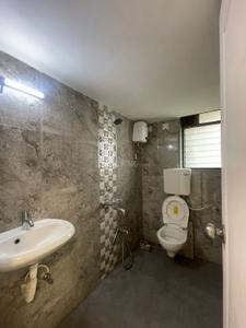 Bathroom Image of 1111 Sq.ft 3 BHK Apartment / Flat for sale in Andheri West Mumbai for Rs. 32000000