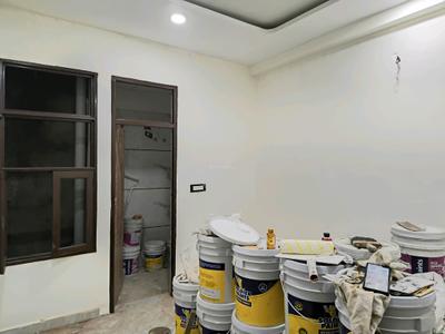 Bedroom Image of 1600 Sq.ft 4 BHK Apartment / Flat for sale in Govindpuram Ghaziabad for Rs. 6865000