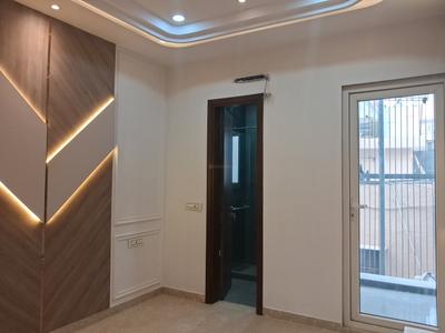 Bedroom Image of 1350 Sq.ft 3 BHK Builder Floor for sale in Paschim Vihar New Delhi for Rs. 27500000