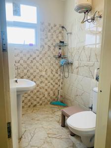Bathroom Image of 1324 Sq.ft 3 BHK Apartment / Flat for sale in SBP Elite Homes, Sector 115 Mohali for Rs. 6900000