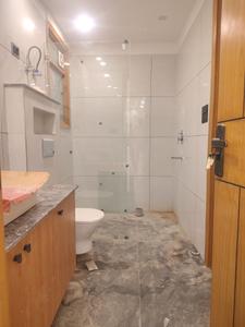 Common Bathroom Image of 2000 Sq.ft 4 BHK Builder Floor for rent in Freedom Fighters Enclave New Delhi for Rs. 70000