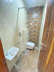 Image of 2150 Sq.ft 2 BHK Apartment / Flat for rent in Uttam Nagar, New Delhi for Rs. 13500