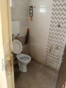 Bathroom Image of 1021 Sq.ft 2 BHK Apartment / Flat for rent in New Gotri Vadodara for Rs. 9000