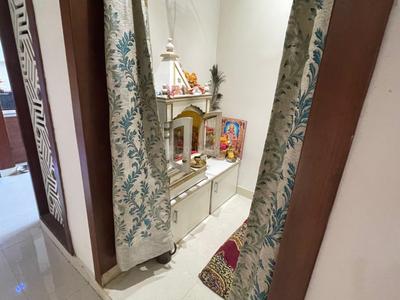 Bedroom Image of 1800 Sq.ft 3 BHK Builder Floor for sale in Patel Nagar New Delhi for Rs. 40000000