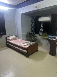 Bedroom Image of 850 Sq.ft 2 BHK Apartment / Flat for rent in Navjivan CHS, Mahim Mumbai for Rs. 70000