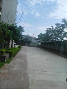 Image of 1100 Sq.ft 2 BHK Apartment / Flat for sale in Fragrance Homes, Siddharth Vihar, Ghaziabad for Rs. 10500000
