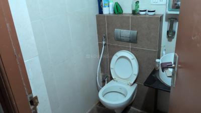 Bathroom Image of 1080 Sq.ft 1 BHK Apartment / Flat for rent in Maragondanahalli Bengaluru for Rs. 35000