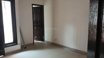 Bedroom Image of 1950 Sq.ft 2.5 BHK Builder Floor for rent in Wave City Ghaziabad for Rs. 20000