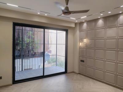 Bedroom Image of 4525 Sq.ft 4 BHK Builder Floor for rent in DLF Phase 4 Gurgaon for Rs. 150000