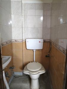 Bedroom Two Image of 630 Sq.ft 2 BHK Builder Floor for rent in Mayur Vihar Phase 1 New Delhi for Rs. 20000