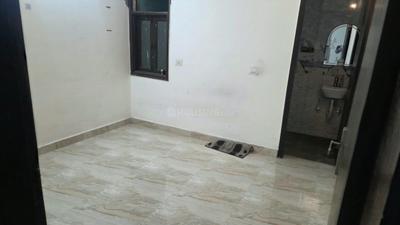 Bedroom Image of 713 Sq.ft 2 BHK Apartment / Flat for sale in Ghitorni New Delhi for Rs. 5700000