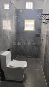 Bathroom Image of 800 Sq.ft 1 BHK Independent House for rent in Mainpura Patna for Rs. 15000
