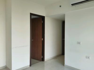 Bedroom Image of 921 Sq.ft 2 BHK Apartment / Flat for sale in Lodha Splendora, Thane West Thane for Rs. 11000000