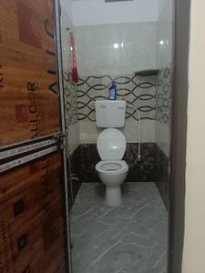 Bathroom Image of 1100 Sq.ft 2 BHK Independent House for rent in Gola Road Patna for Rs. 7000
