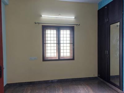 Bedroom Image of 380 Sq.ft 1 RK Apartment / Flat for rent in Ramapuram Chennai for Rs. 15000