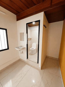 Bathroom Image of 1200 Sq.ft 5 BHK Independent House for rent in Thampanoor Thiruvananthapuram for Rs. 10000