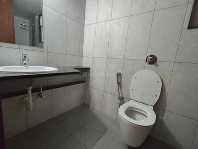 Bathroom Image of 3BHK DUBLEX FULLY FURNISHED  in Hinjawadi Phase 2, Pune
