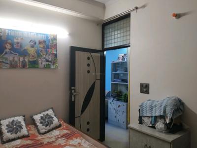 Bedroom Image of 450 Sq.ft 1 BHK Apartment / Flat for sale in Jai Maneet Apartment, Shalimar Garden Ghaziabad for Rs. 2800000