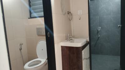 Bathroom Image of 650 Sq.ft 1 BHK Apartment / Flat for rent in Shapoorji Pallonji Joyville Hinjawadi, Hinjawadi Pune for Rs. 23000