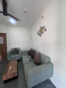 Hall Image of 559 Sq.ft 1 BHK Apartment / Flat for rent in Vyttila Kochi for Rs. 32000
