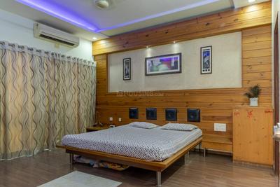 Bedroom Image of 3105 Sq.ft 4 BHK Independent House for sale in South Bopal Ahmedabad for Rs. 37600000