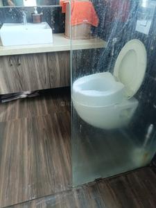 Image of 800 Sq.ft 2 BHK Apartment / Flat for sale in Wadhwa Amar Jiwan, Bandra West, Mumbai for Rs. 60000000