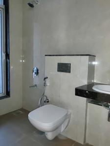 Common Bathroom Image of 750 Sq.ft 2 BHK Apartment / Flat for sale in Sheth Montana, Mulund West Mumbai for Rs. 19500000