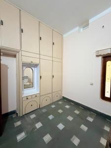 Bedroom Image of 1800 Sq.ft 3 BHK Builder Floor for rent in Sigra Varanasi for Rs. 28000
