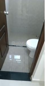 Bathroom Image of 591 Sq.ft 2 BHK Apartment / Flat for rent in Navins Starwood Towers 2, Medavakkam Chennai for Rs. 30000