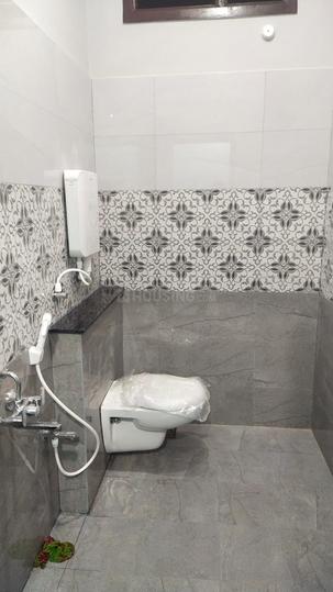 Marie Oulgaret Bathroom 1