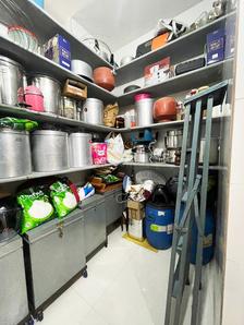 Kitchen Image of 2340 Sq.ft 4 BHK Independent House for sale in Khokhra Ahmedabad for Rs. 18500000