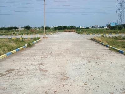 Image of 650 Sq.ft Residential Plot / Land for sale in Red Hills, Chennai for Rs. 2275000