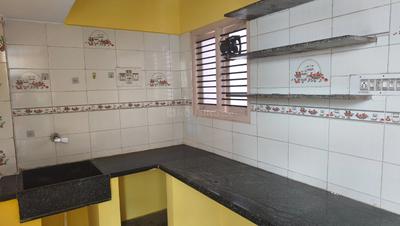 Kitchen Image of 500 Sq.ft 1 BHK Builder Floor for rent in Ramamurthy Nagar Bengaluru for Rs. 14000