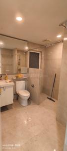 Bathroom Image of 1825 Sq.ft 3 BHK Apartment / Flat for sale in Hiranandani Meadows, Thane West Thane for Rs. 38500000