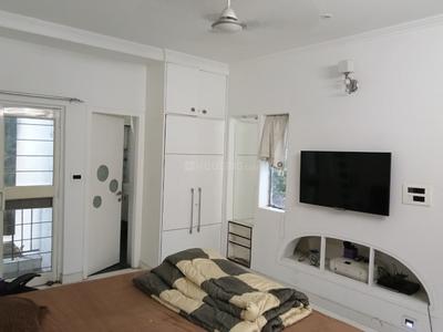 Bedroom Image of 1400 Sq.ft 2 BHK Apartment / Flat for rent in DDA Flats Vasant Kunj, Vasant Kunj New Delhi for Rs. 55000