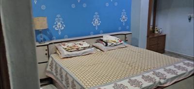 Bedroom Image of 2400 Sq.ft 3.5 BHK Builder Floor for sale in Vaishali Ghaziabad for Rs. 26500000
