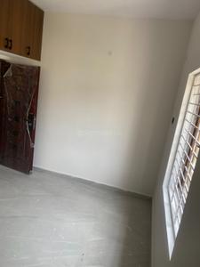 Bedroom Image of 1500 Sq.ft 2 BHK Builder Floor for rent in Thiruverkkadu Chennai for Rs. 18000