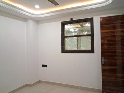Bedroom Image of 2200 Sq.ft 4.5 BHK Apartment / Flat for sale in JMD Siddhi Vinayak by JMD Construction, Sector 73 Noida for Rs. 7600000