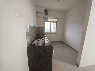 Kitchen Image of 1207 Sq.ft 3 BHK Apartment / Flat for rent in Puraniks Tokyo Bay, Kasarvadavali Thane for Rs. 50000