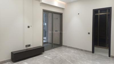 Bedroom Image of 1800 Sq.ft 4 BHK Builder Floor for sale in Ashok Vihar New Delhi for Rs. 70000000